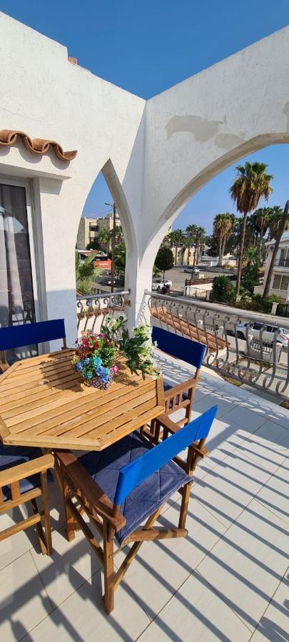 Lovely 1Betroom Apartment Near The Beach Pyla Esterno foto